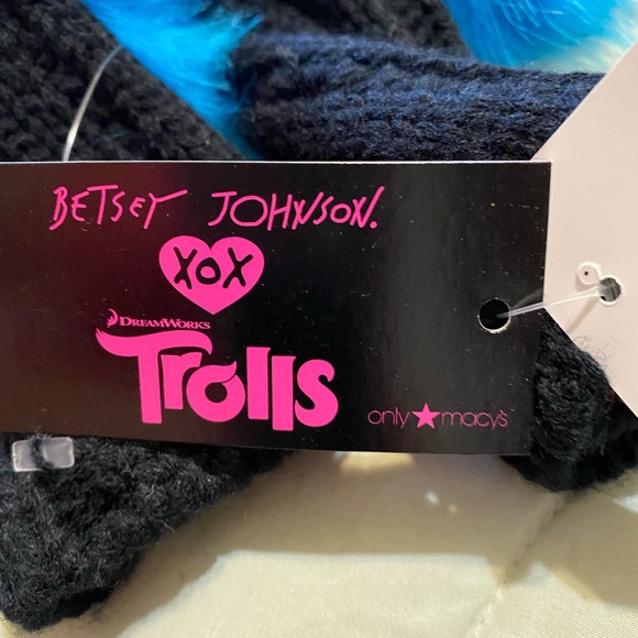 COPY - Nwt BETSEY Johnson trolls gloves - Picture 4 of 4